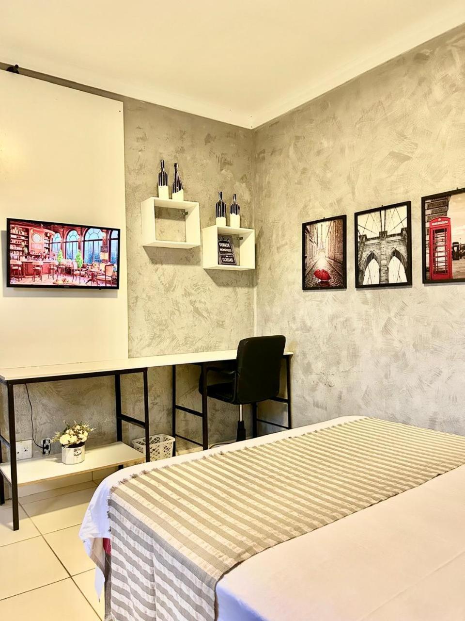 Elo Guest house *